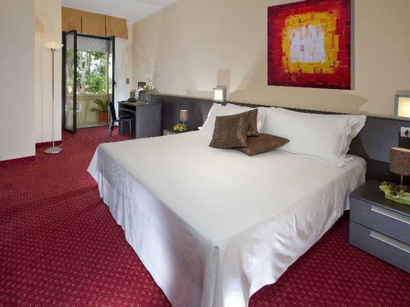 מיסאנו אדריאטיקו Park Hotel Kursaal מראה חיצוני תמונה