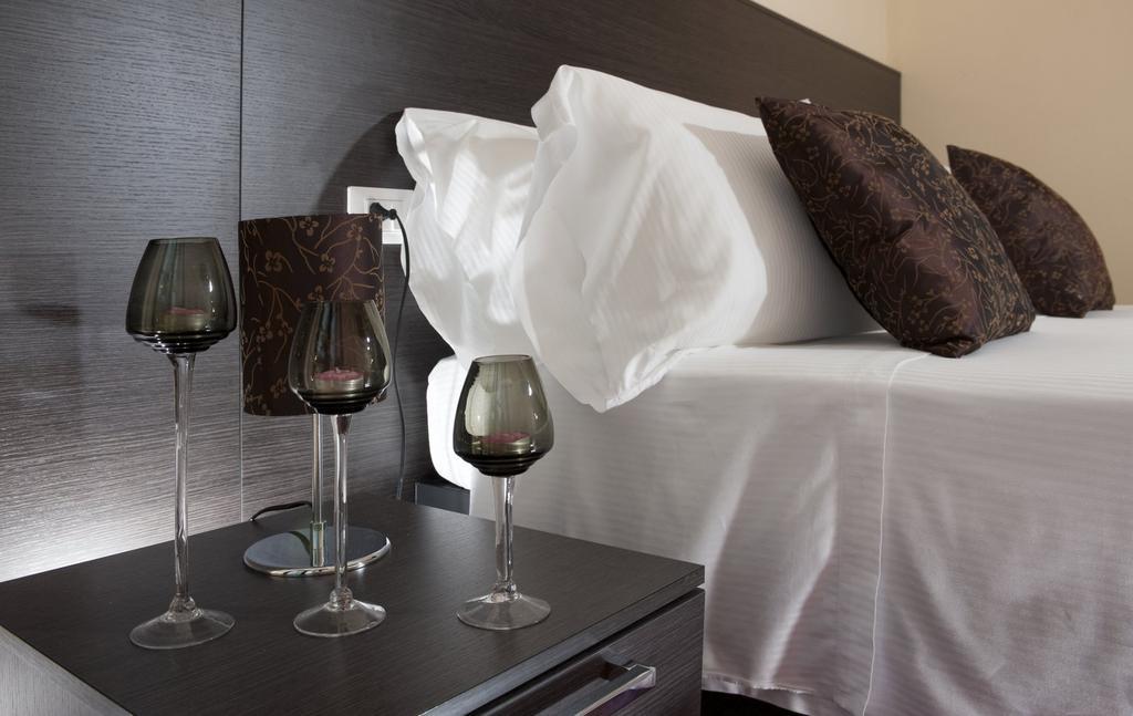 מיסאנו אדריאטיקו Park Hotel Kursaal מראה חיצוני תמונה