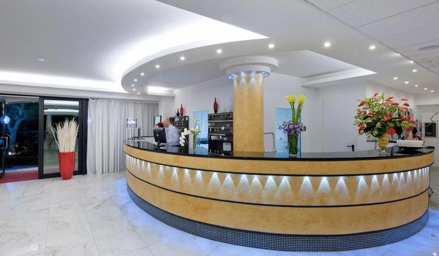 מיסאנו אדריאטיקו Park Hotel Kursaal מראה חיצוני תמונה