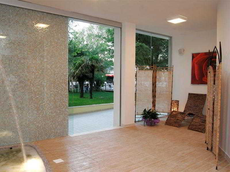 מיסאנו אדריאטיקו Park Hotel Kursaal מראה חיצוני תמונה