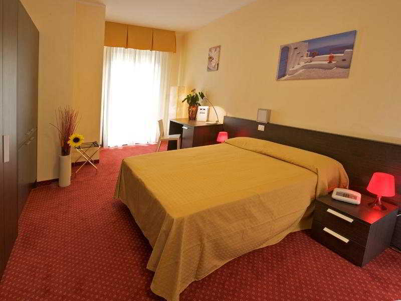 מיסאנו אדריאטיקו Park Hotel Kursaal מראה חיצוני תמונה