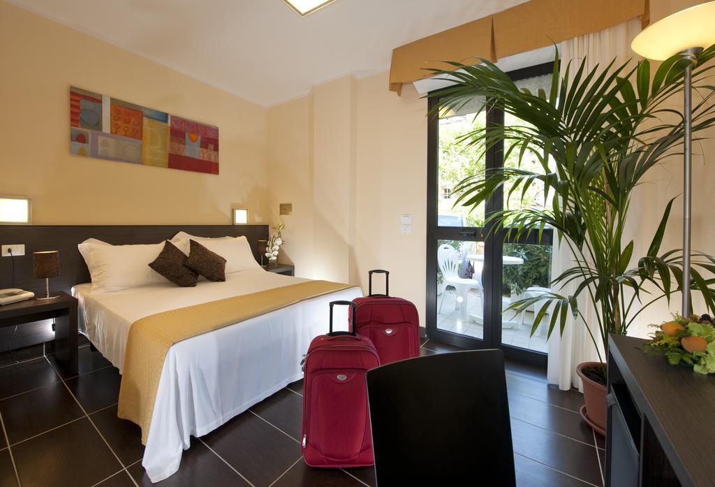 מיסאנו אדריאטיקו Park Hotel Kursaal מראה חיצוני תמונה