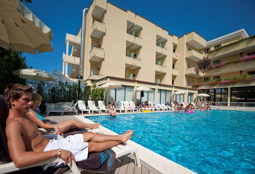 מיסאנו אדריאטיקו Park Hotel Kursaal מתקנים תמונה