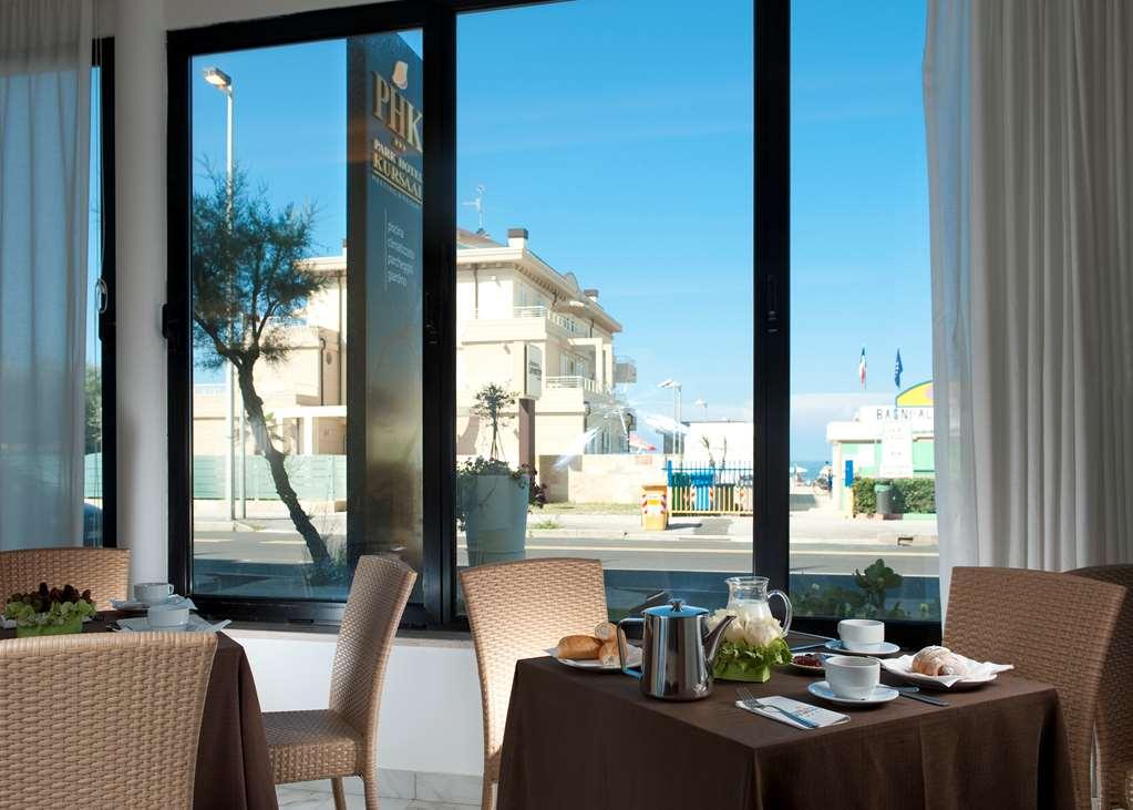 מיסאנו אדריאטיקו Park Hotel Kursaal מסעדה תמונה